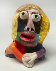2608  |  glazed clay sculpture  |  4x3x3 inches