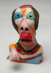2611  |  glazed clay sculpture  |  4x3x3 inches